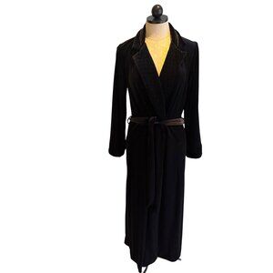 Diamond Tea Womens Robe Size XS/S Black Velvet Quilted Trim Tie Waist Vintage